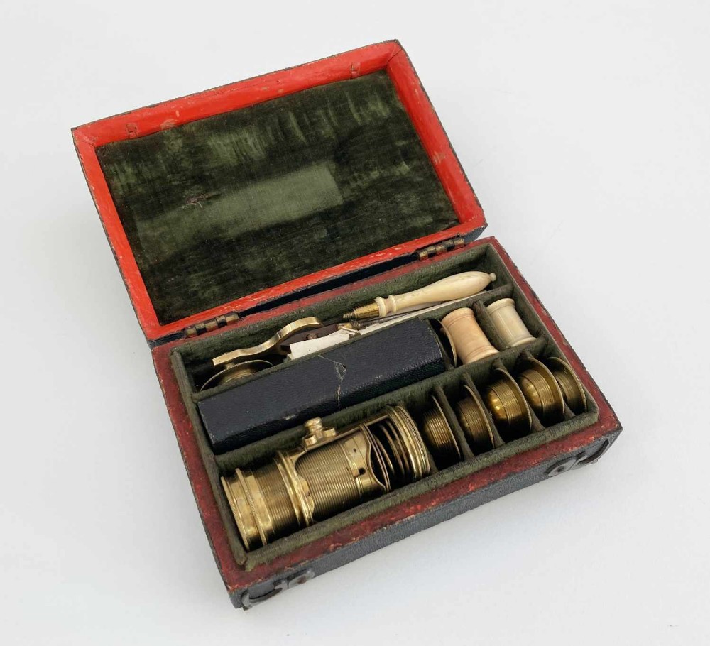 Eighteenth Century Wilson Type Screw Barrel Pocket Microscope