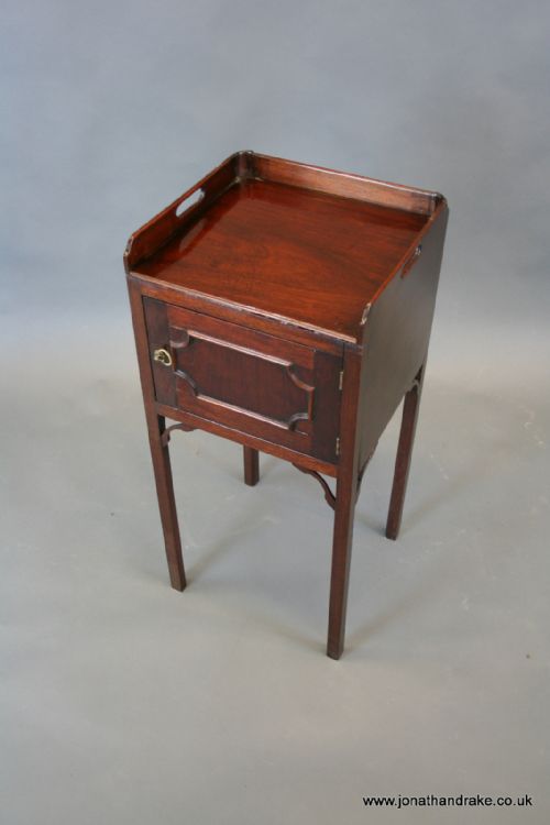 Georgian Nightstand