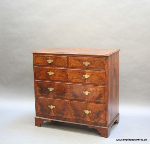 C18th Walnut Chest of Drawers