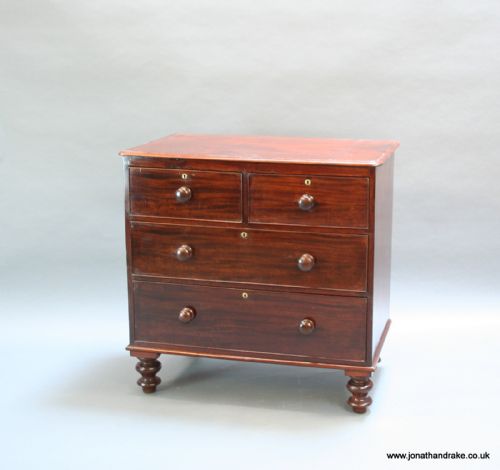 Victorian Small Mahogany Chest