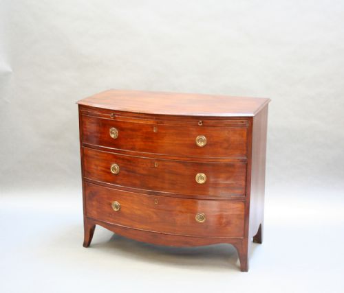 George 111 Bow Chest of Drawers
