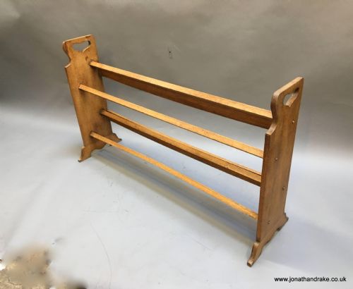 Arts & Crafts Oak Shoe Rack