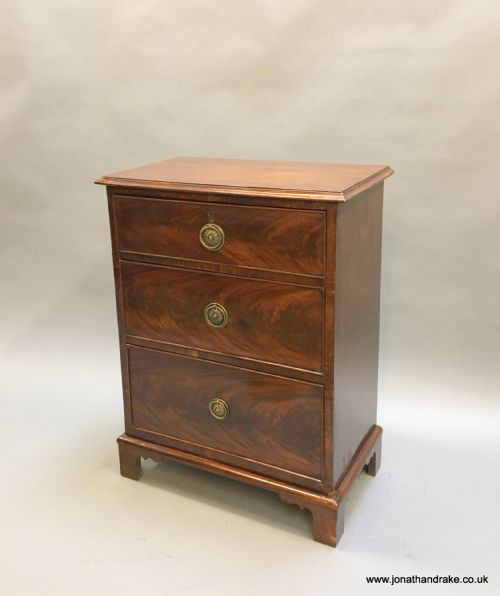 C19th Small Chest of Drawers