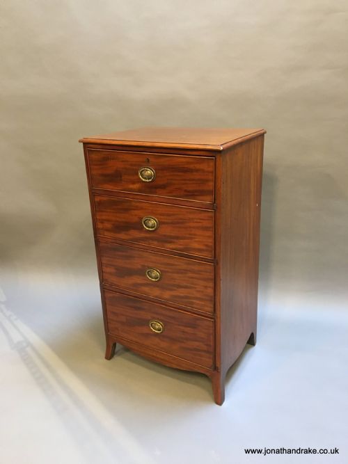 George III Pillar Chest of Drawers