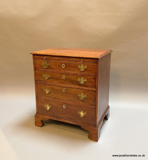 George III Small Chest of Drawers