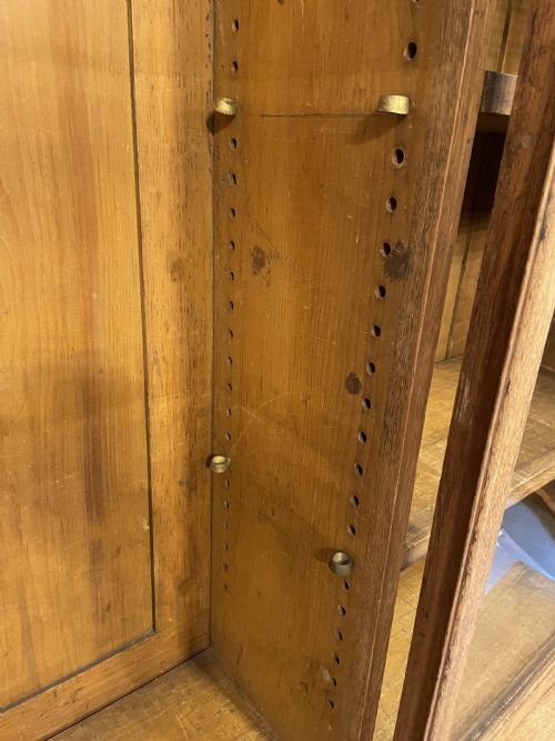 EXCEPTIONAL C19TH TALL BOOKCASE BY HOWARD SONS - ADDITIONAL PHOTO 4