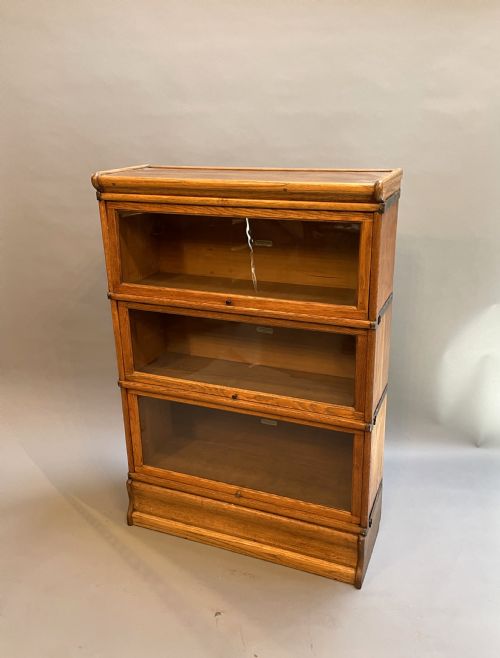 Globe Wernicke Oak Bookcase 125