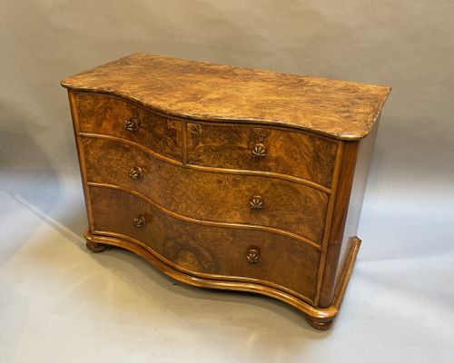 Victorian Burr Walnut Chest of Drawers