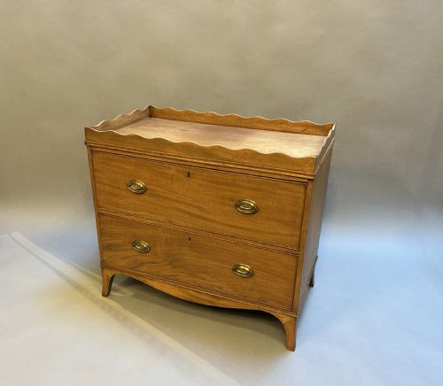 George III Small Tray Top Chest of Drawers