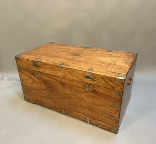 Exceptional Camphor Campaign Trunk