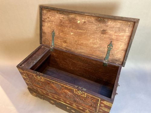 C19H HARDWOOD ZANZIBAR CHEST - ADDITIONAL PHOTO 1