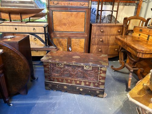 C19H HARDWOOD ZANZIBAR CHEST - ADDITIONAL PHOTO 7