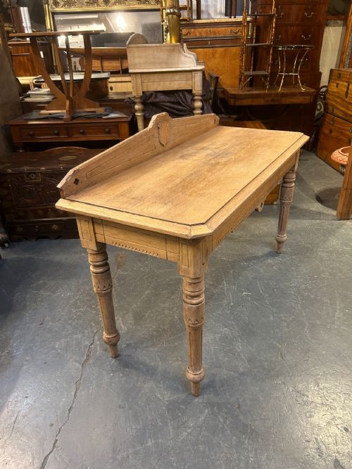 VICTORIAN OAK HALL SERVING TABLE - ADDITIONAL PHOTO 7