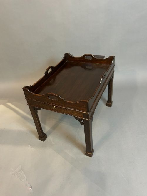 GEORGIAN DESIGN COFFEE TABLE - ADDITIONAL PHOTO 4