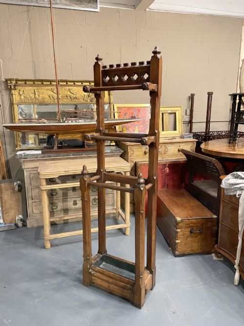 GOTHIC HALL UMBRELLA STAND - ADDITIONAL PHOTO 2