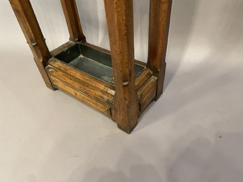 GOTHIC HALL UMBRELLA STAND - ADDITIONAL PHOTO 3