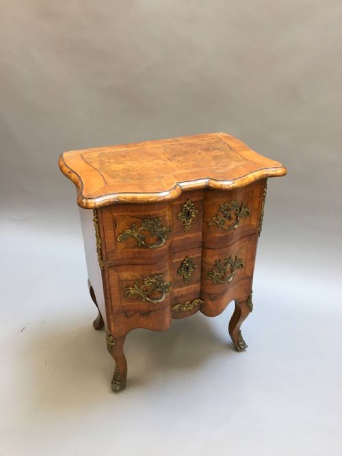 C19TH SMALL WALNUT COMMODE CHEST OF DRAWERS - ADDITIONAL PHOTO 7