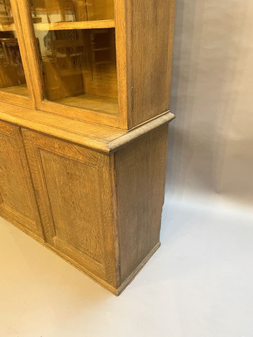 EXCEPTIONAL C19TH TALL BOOKCASE BY HOWARD SONS - ADDITIONAL PHOTO 1