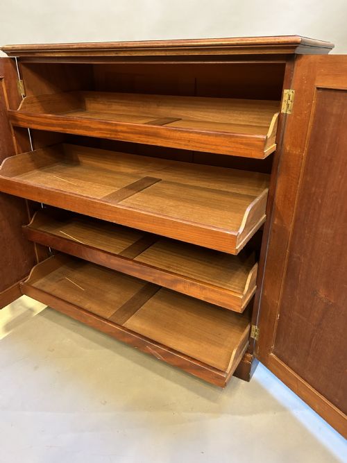 C19TH LINEN PRESS CUPBOARD BY HEALS - ADDITIONAL PHOTO 9