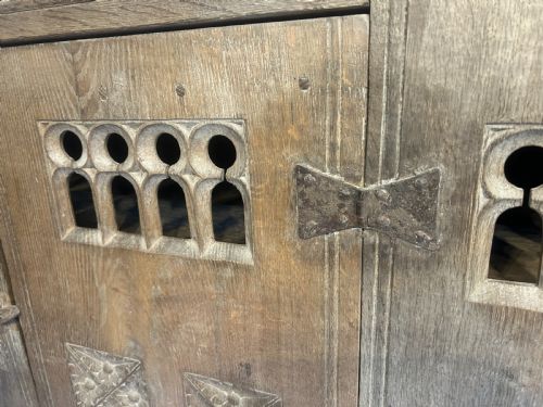 VINTAGE INDIAN TALL CUPBOARD - ADDITIONAL PHOTO 2