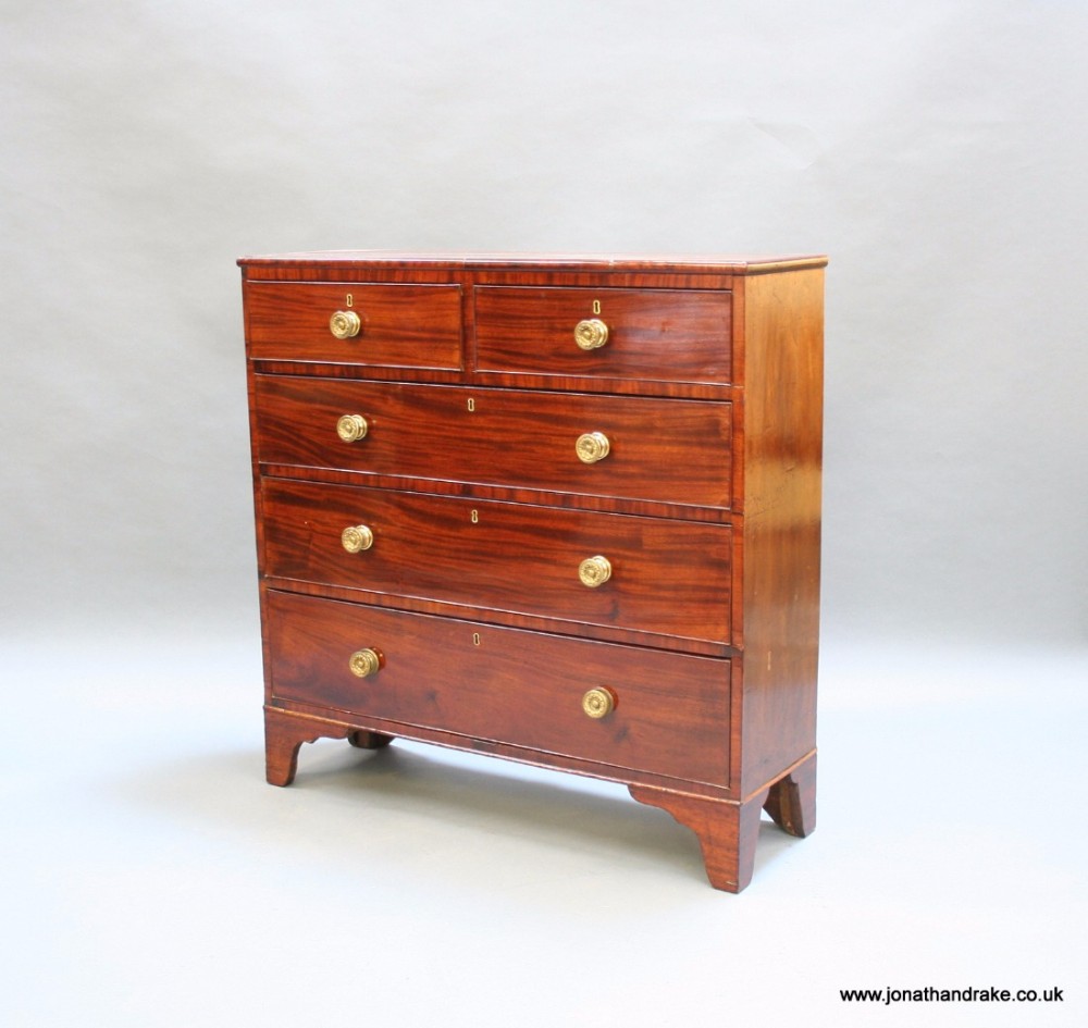 Georgian mahogany hall chest