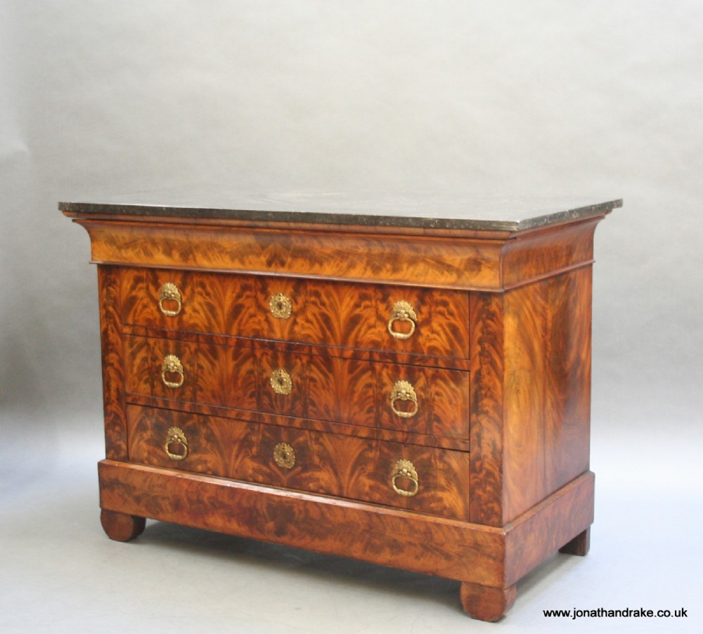 French mahogany commode chest