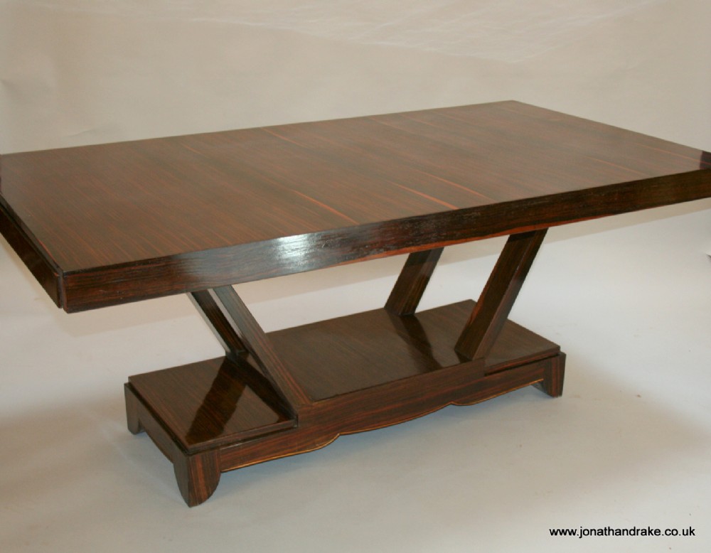 Italian Art Deco dining table