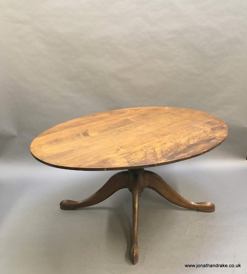Georgian design dining table