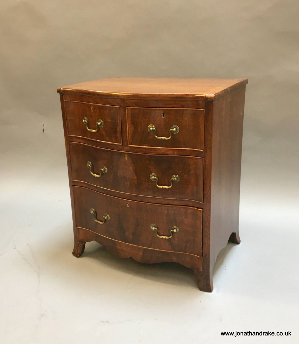 Georgian style small chest of drawers