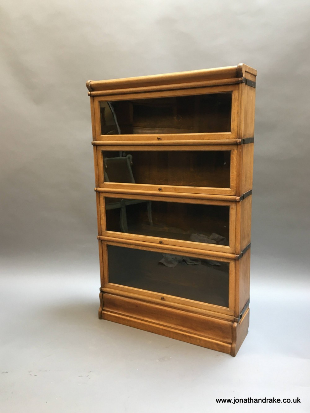 Globe wernicke oak bookcase