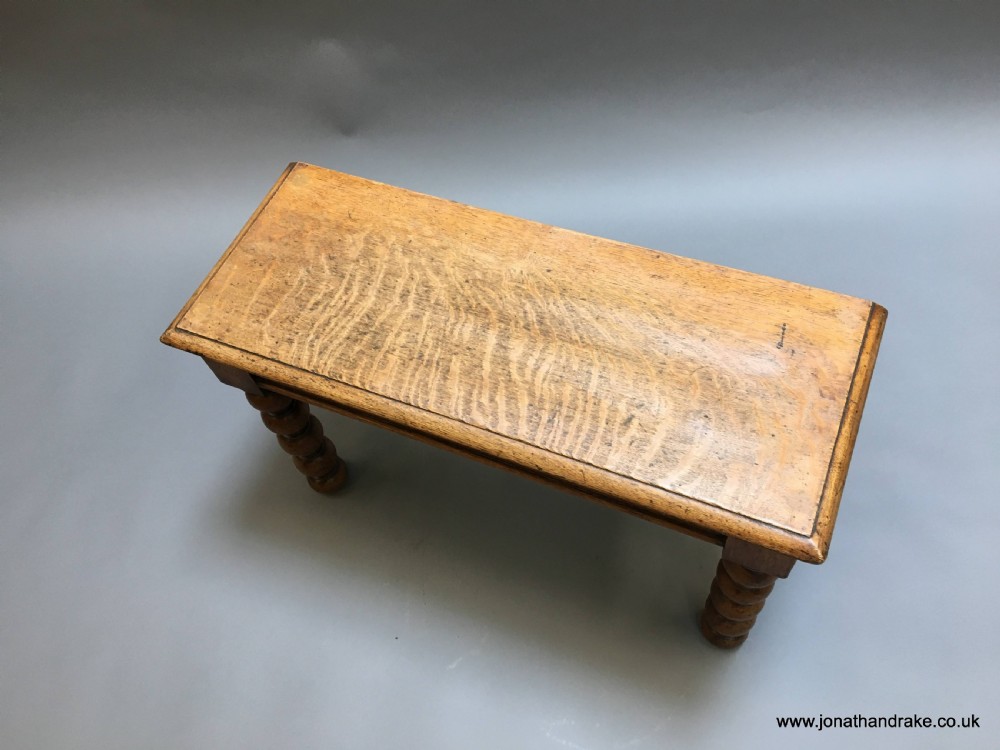 Victorian hall bench seat View III