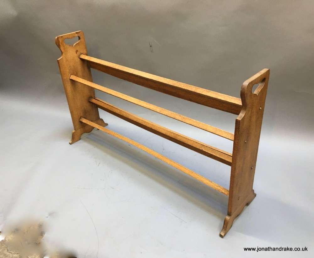Arts & Crafts oak shoe rack