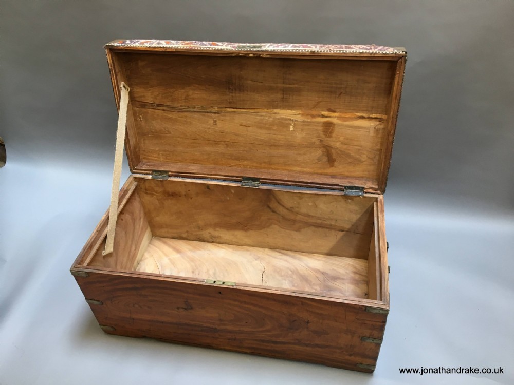 Campaign camphor trunk chest View VIII