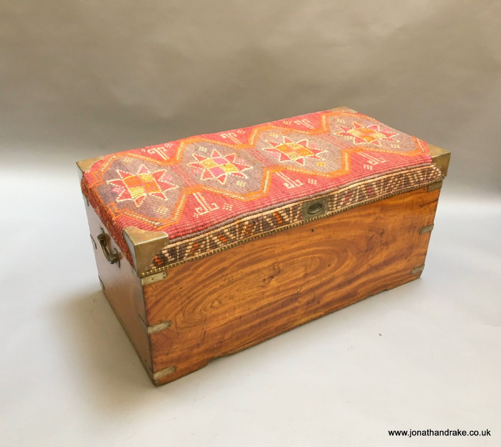Campaign camphor trunk chest View X