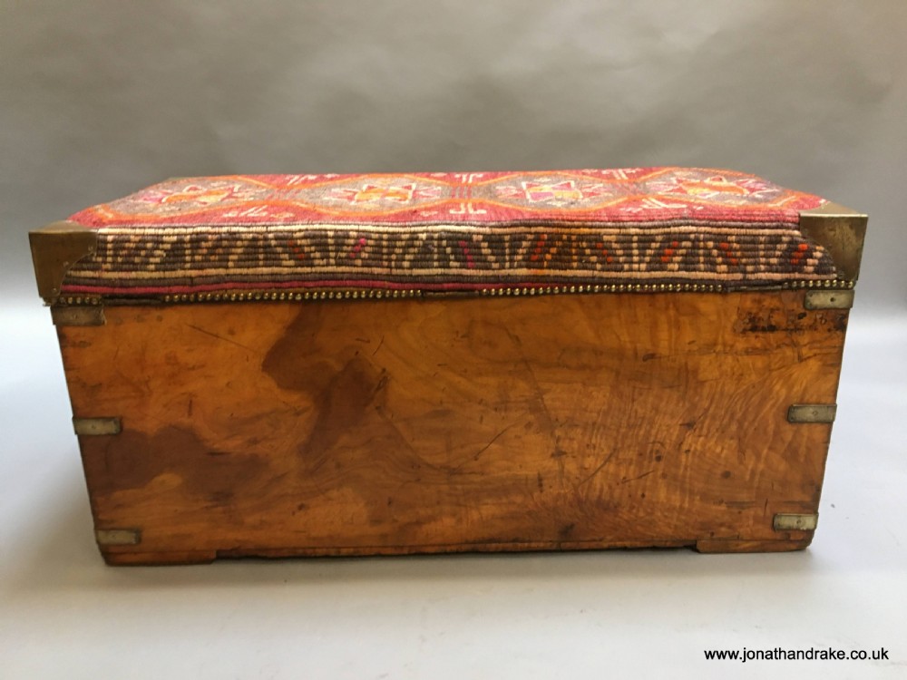 Campaign camphor trunk chest View XIV
