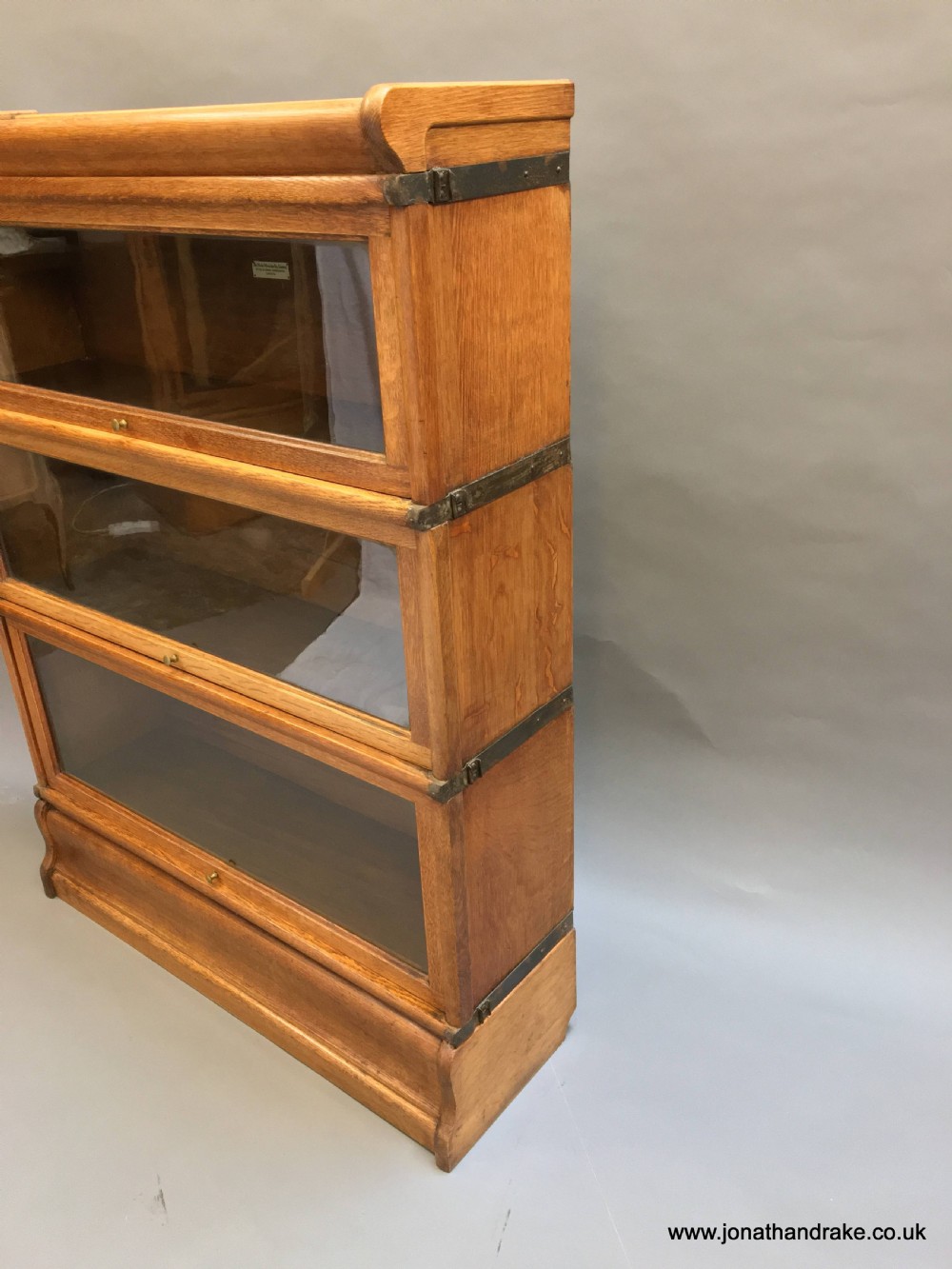 globe wernicke bookcase View II