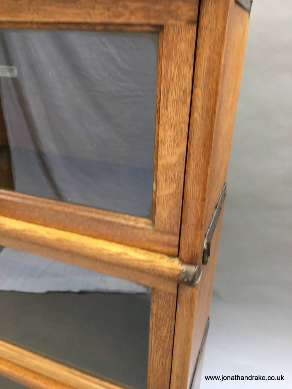 globe wernicke bookcase View III