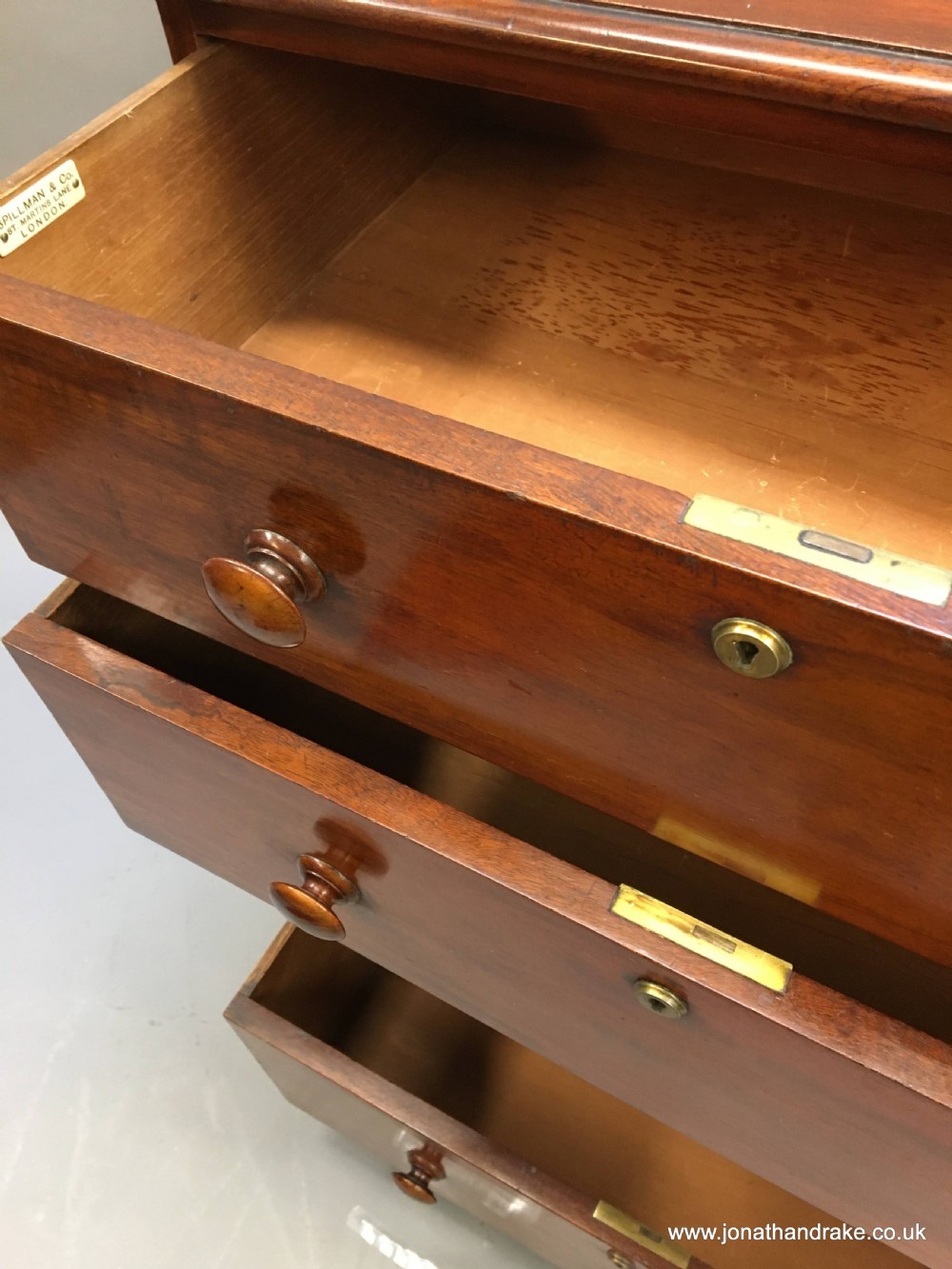 Victorian mahogany narrow chest, labelled View V