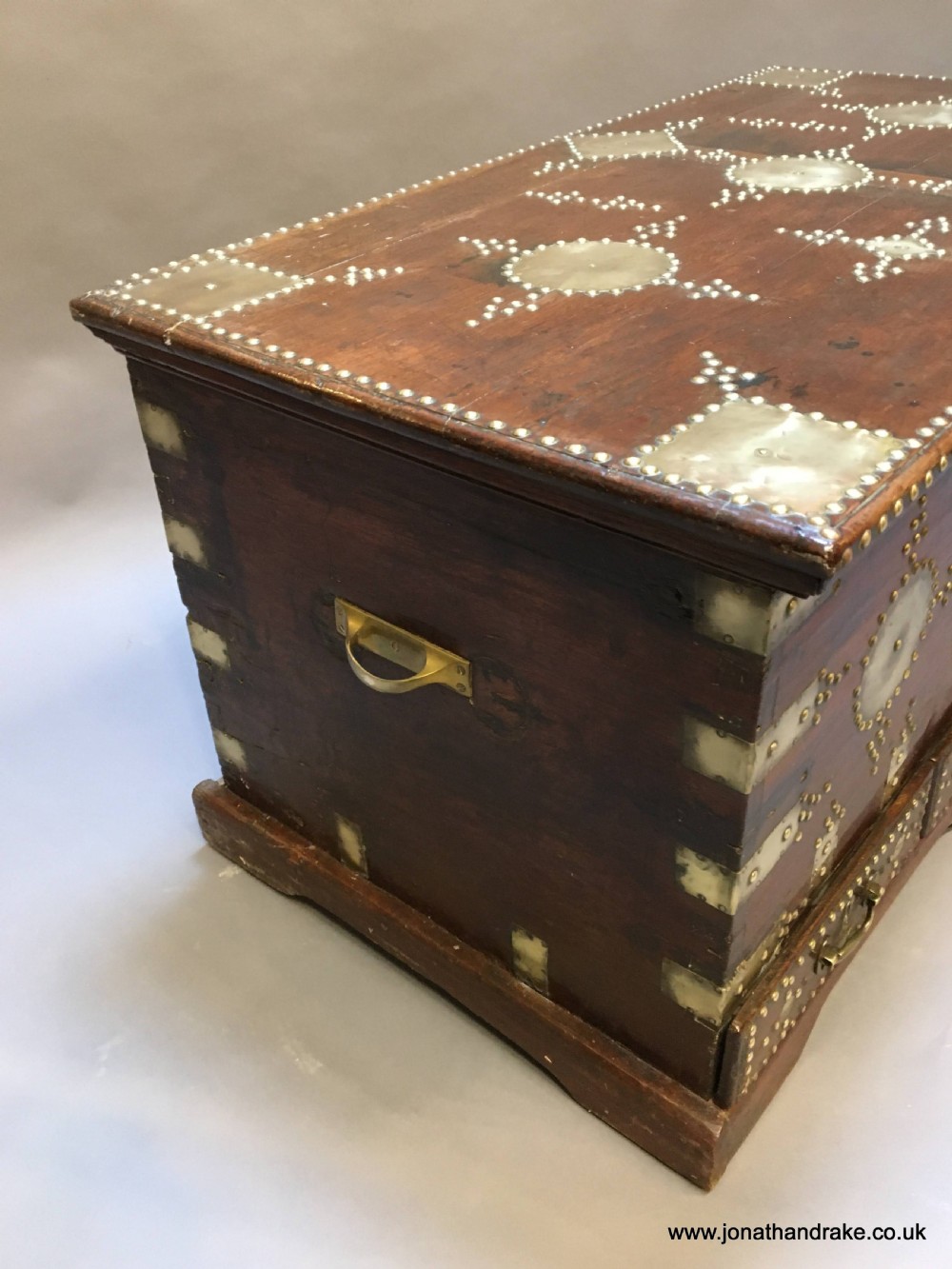 C19th Indian trunk chest View VIII