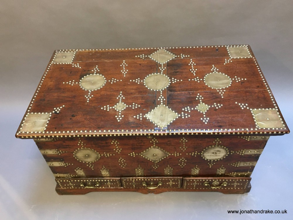 C19th Indian trunk chest View XI