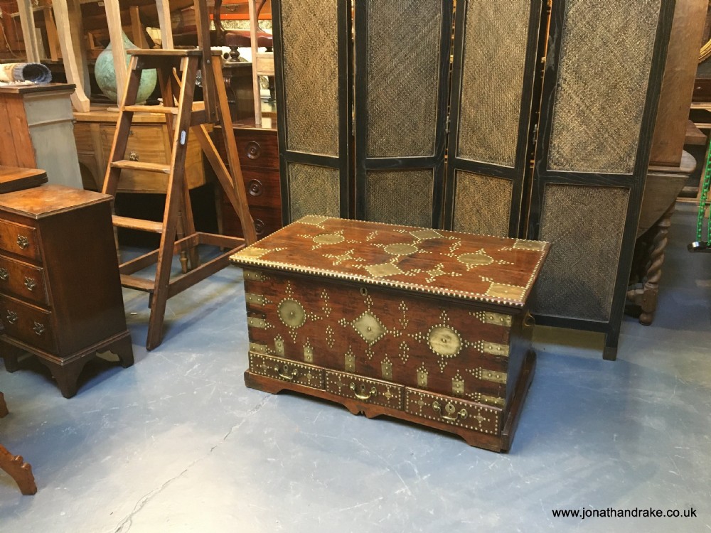 C19th Indian trunk chest View XIV