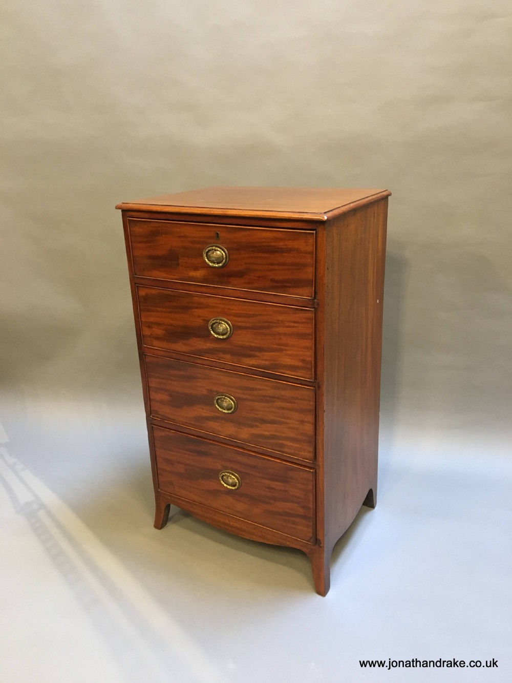 George III pillar chest of drawers