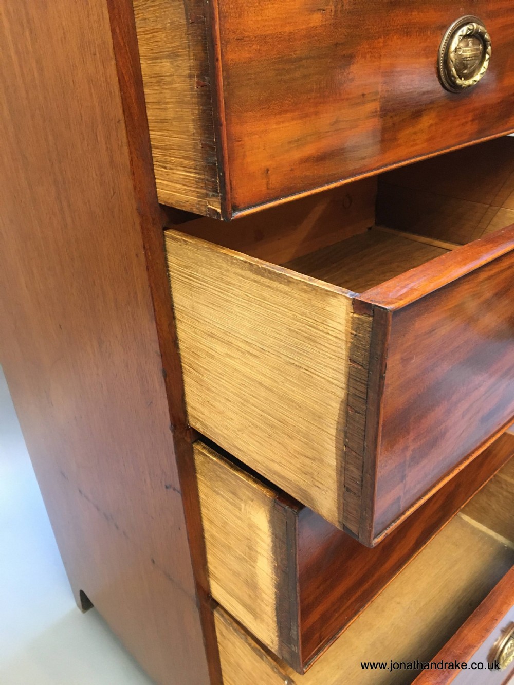 George III pillar chest of drawers View VIII