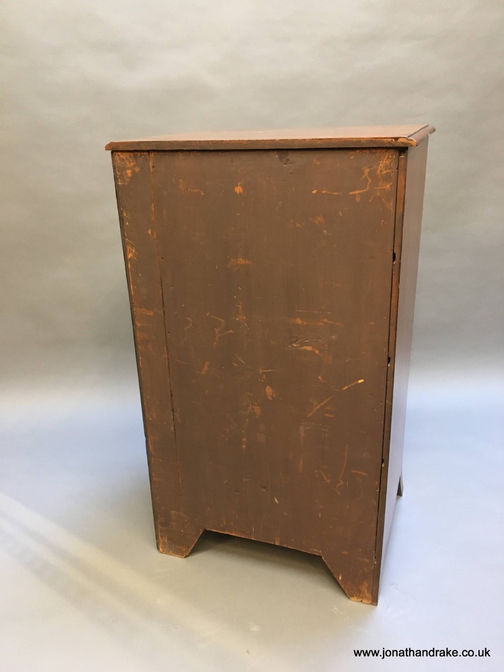 George III pillar chest of drawers View X