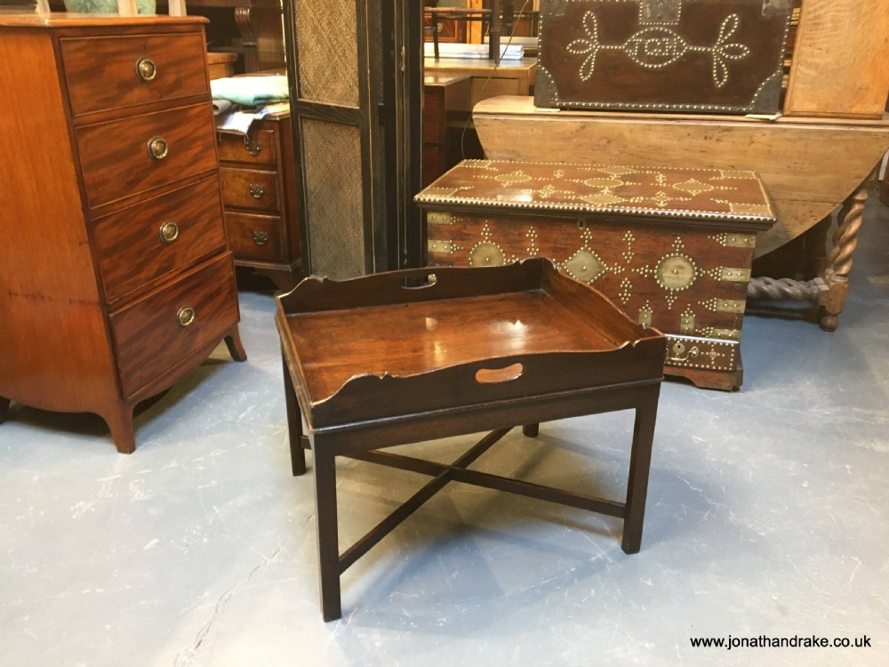 Georgian butlers tray table View X