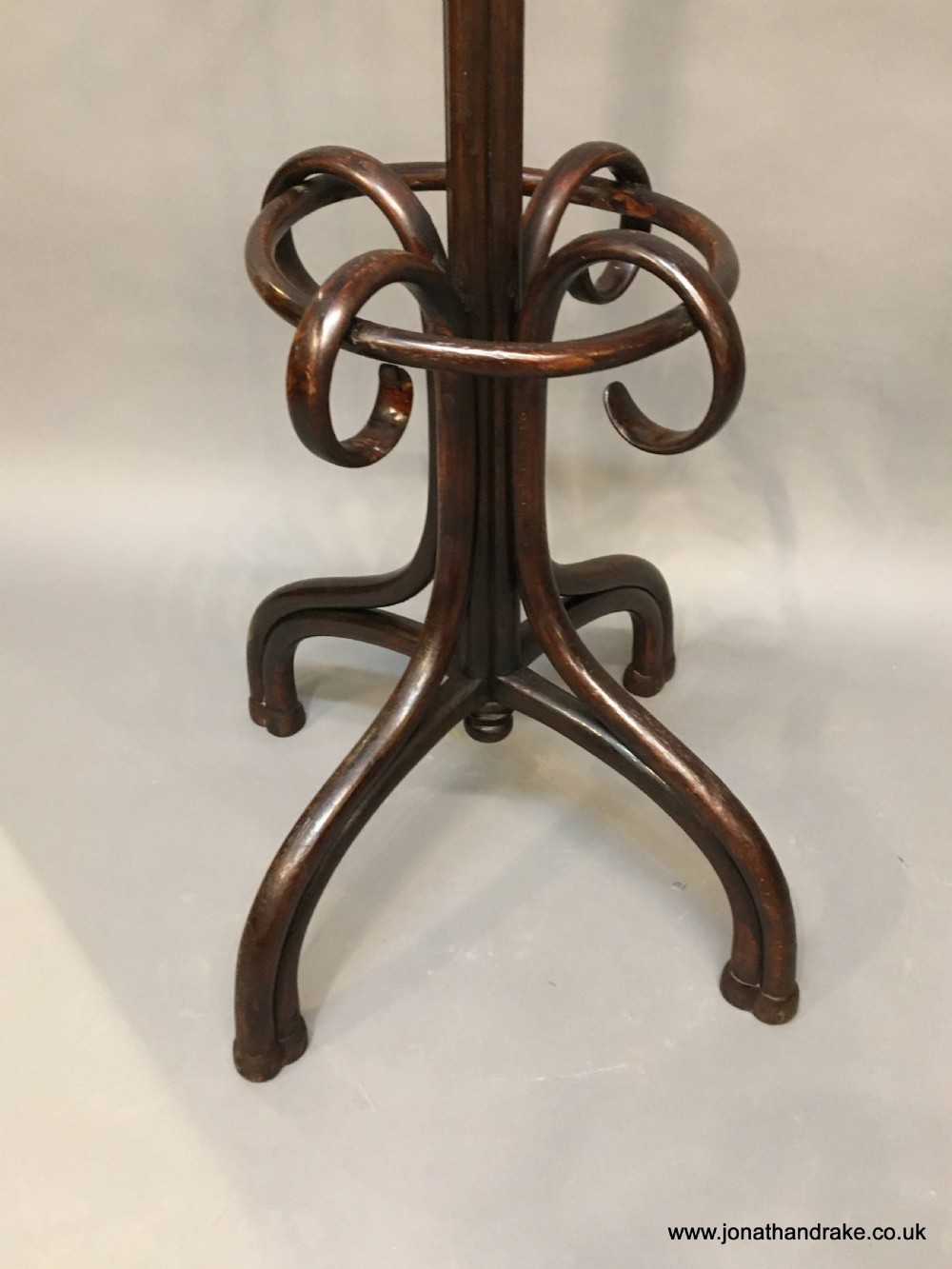 Thonet bentwood hall coat & hat stand  View III