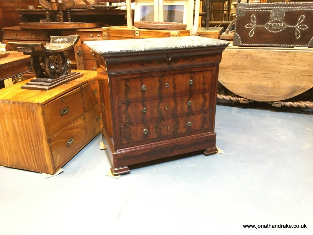 C19th french commode chest View XVI