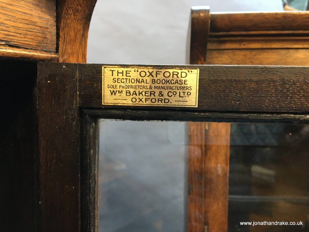 Pair Globe Wernicke type bookcases, by Oxford View VI