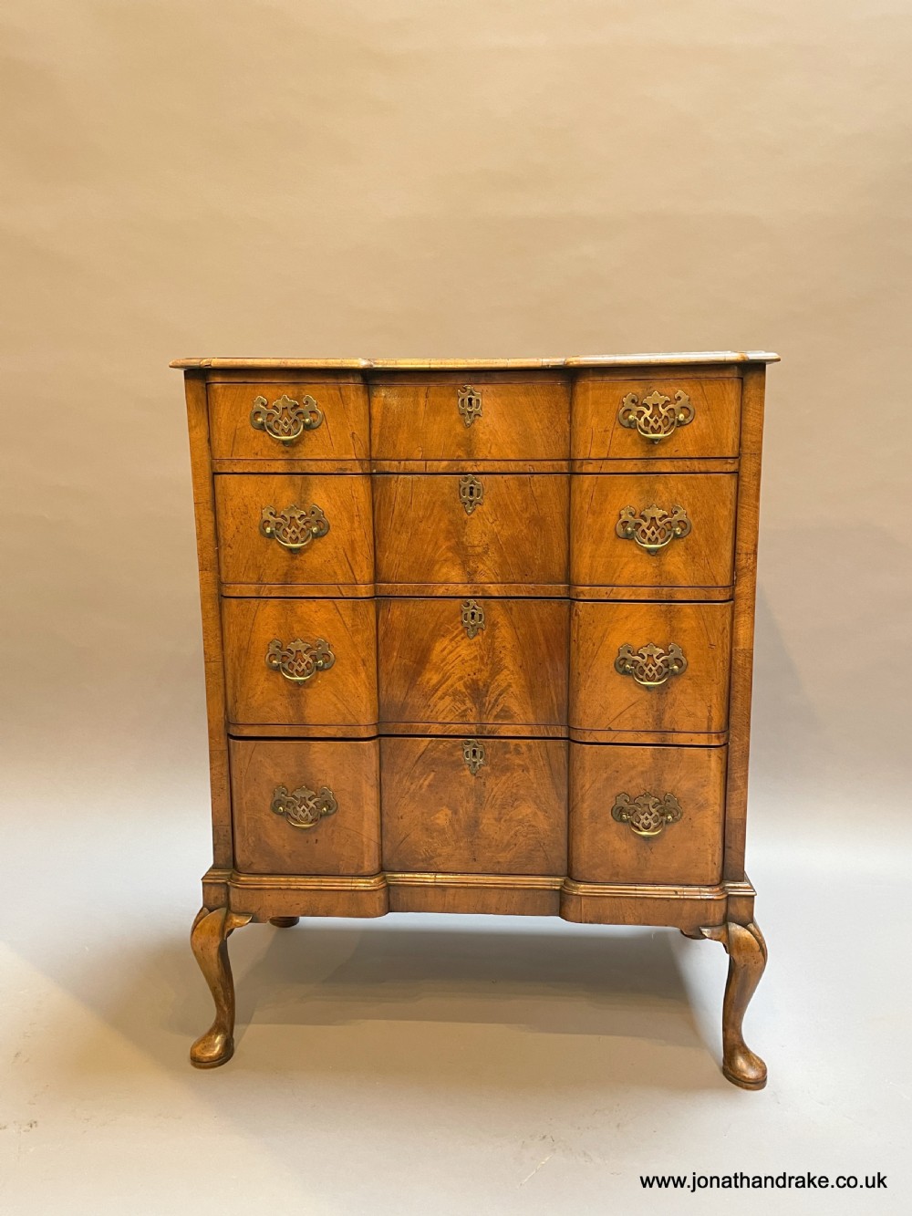 Georgian Revival small chest of drawers View II