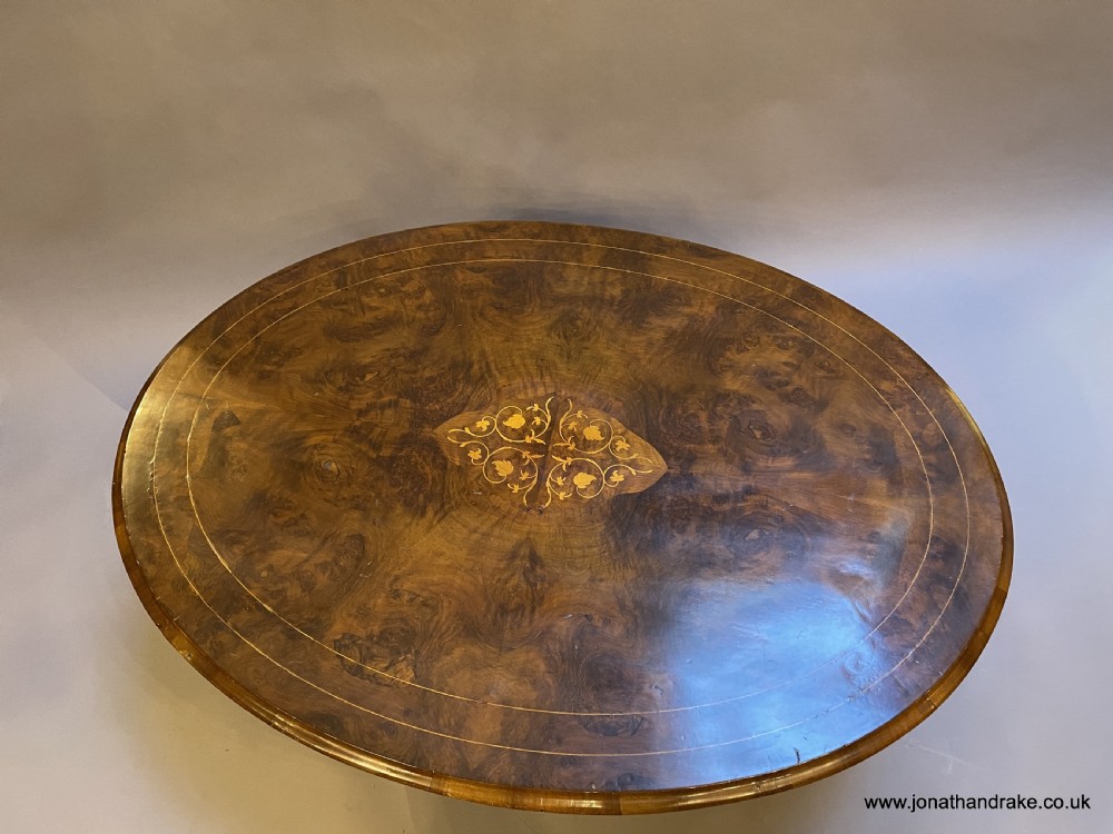 Victorian oval coffee table View II